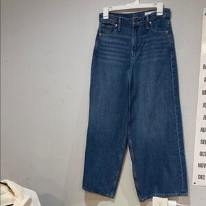 GAP Wide-Leg Blue Jeans